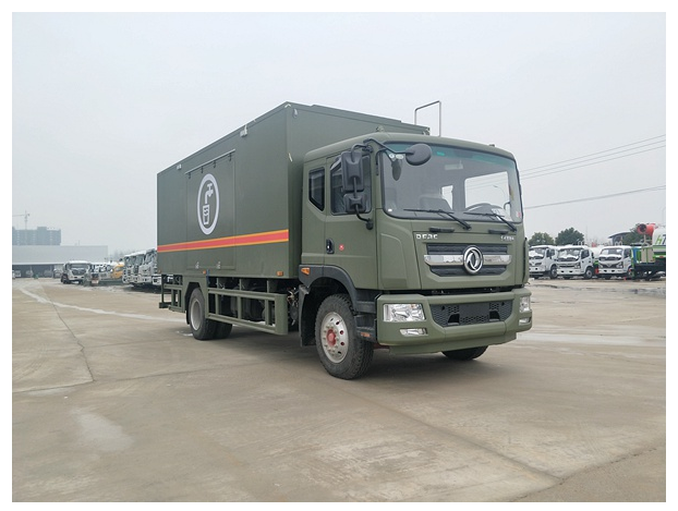 東風多利卡D7淨水車