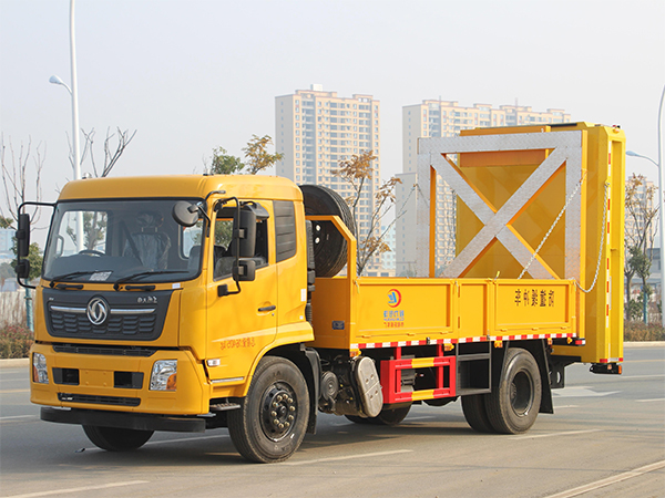 CLW5160TFZD6防撞緩衝車