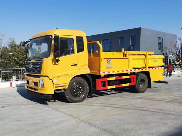 CLW5122TFZD6防撞緩衝車