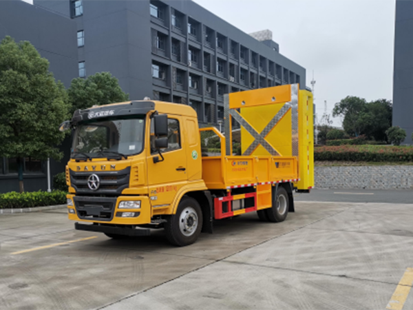 CLW5120TFZBHA防撞緩衝車