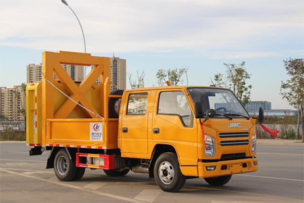 江鈴藍牌防撞緩衝車