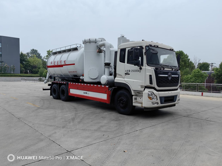 東風天龍後八輪吸引壓送車-吸排車