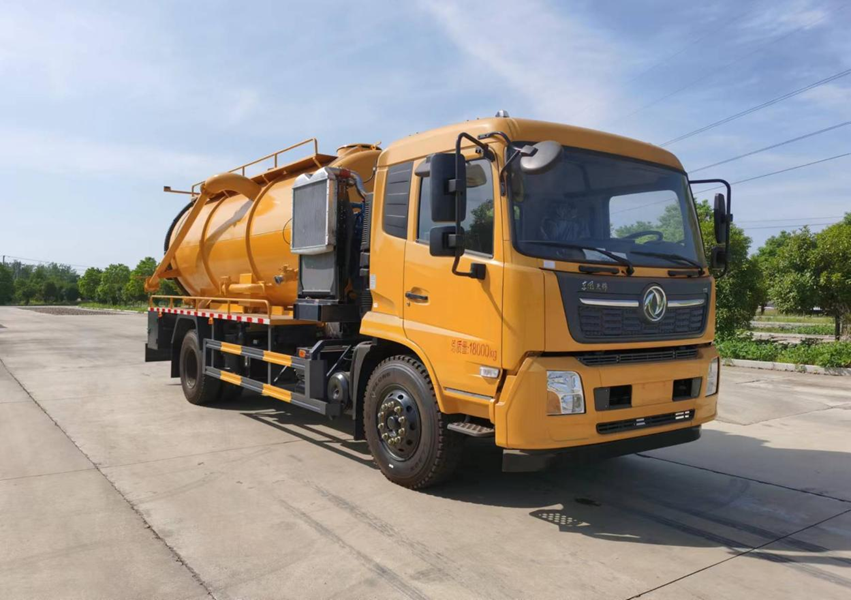 東風天錦清洗吸汙車