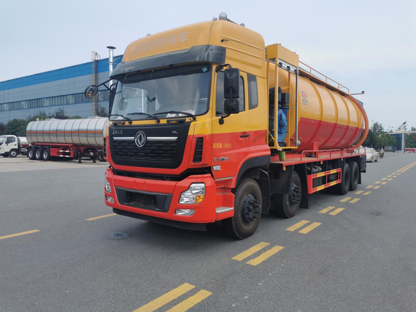 東風天龍前四後八輪清洗吸汙車