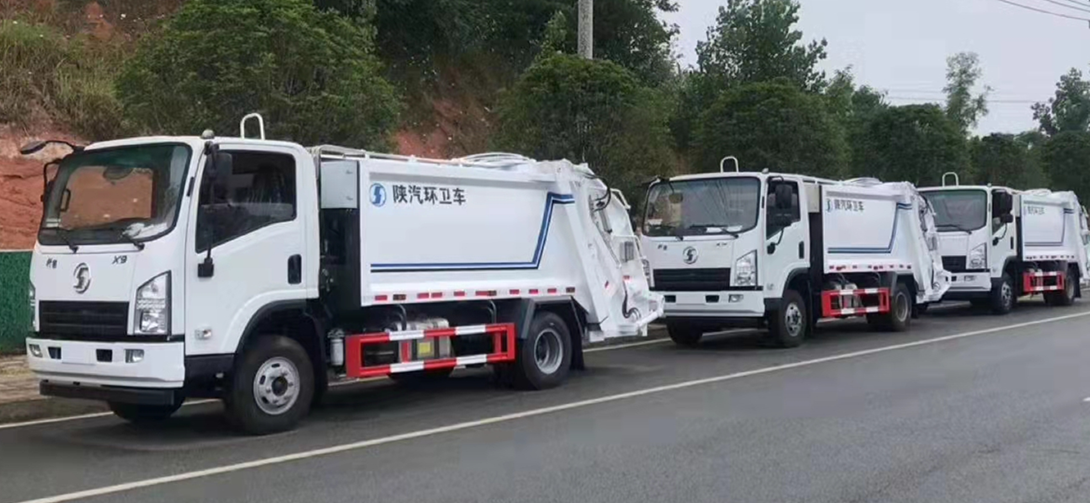 陝汽6-8方壓縮垃圾車