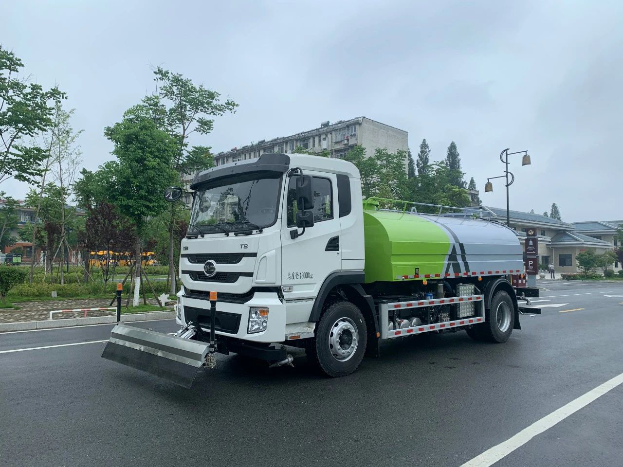 比亞迪T8純電動10方路麵清洗車