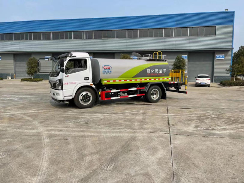 D7.F7係列9.28方綠化噴灑車
