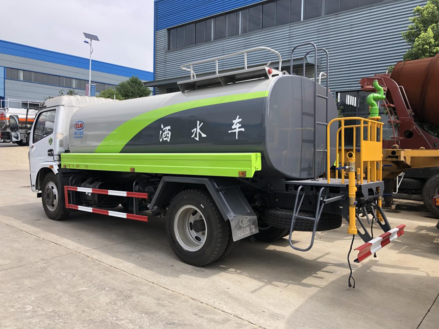 D7.F7係列9.28方灑水車