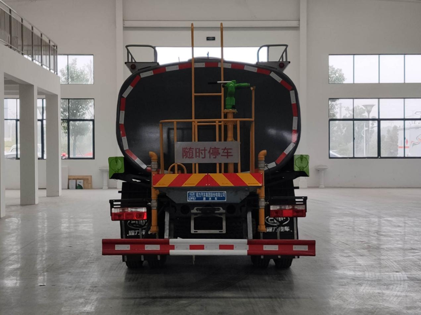 D7.F7係列11.1方灑水車