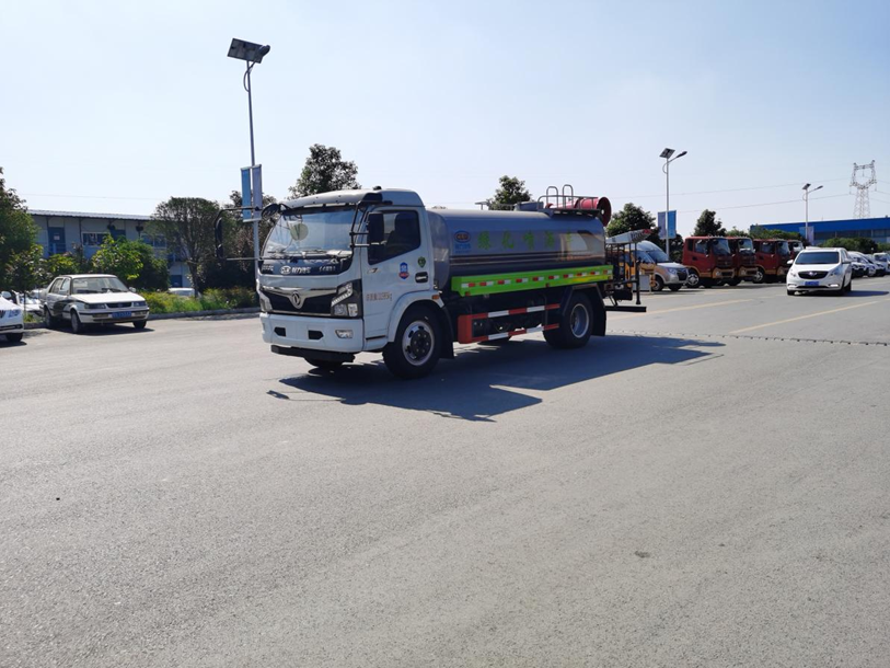 D7.F7係列8.75方綠化噴灑車