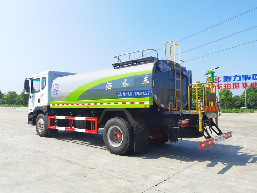 D9係列13.7方灑水車