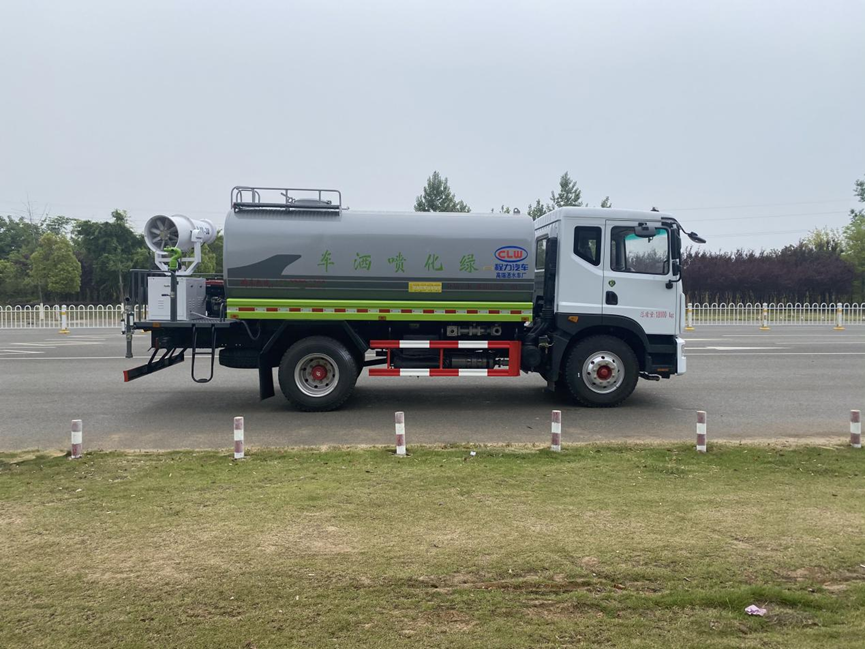 D9係列13.84方綠化噴灑車