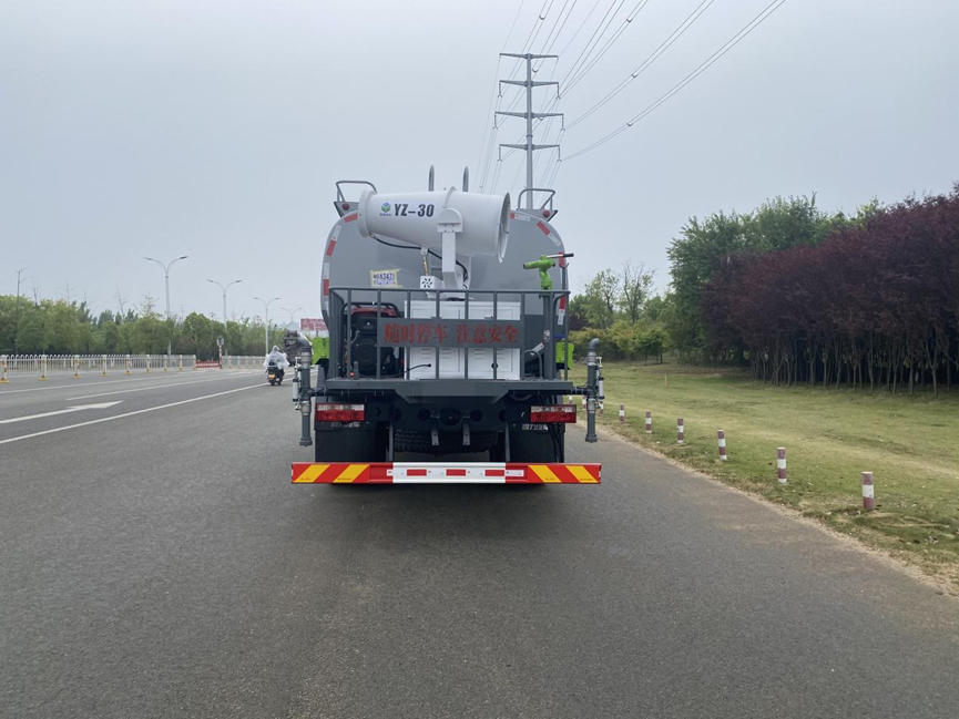 D9係列13.84方綠化噴灑車