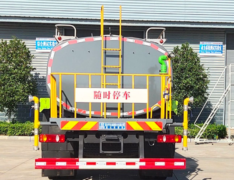 天錦係列12.32方灑水車