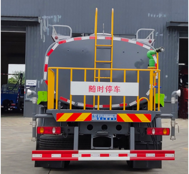 天錦係列13.61方灑水車