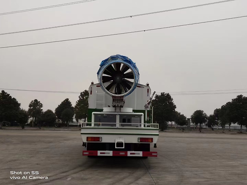 天龍後雙橋抑塵車--方罐