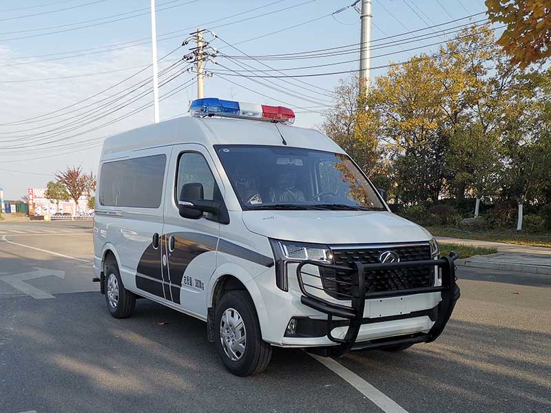 大通V80囚車